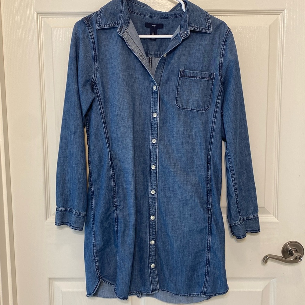 GAP denim button-down dress